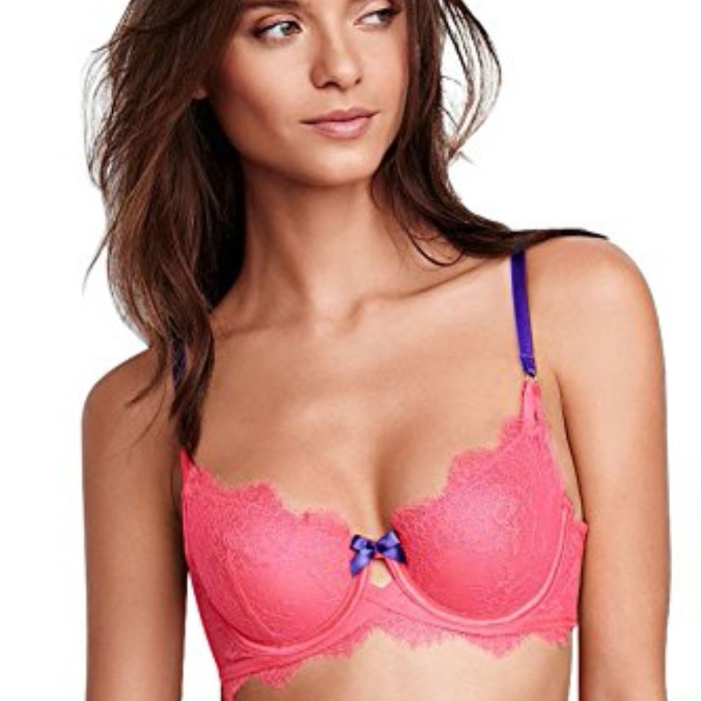 NWT-VS VERY SEXY LACE  UNLINED DEMI BRA